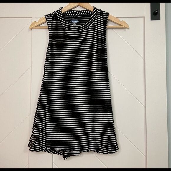 Old Navy striped tank - Picture 1 of 3